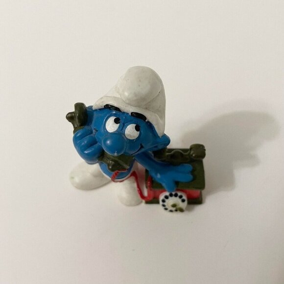 Vintage 1980 Smurfs Telephone Smurf Phone Figure Toy - Picture 9 of 12